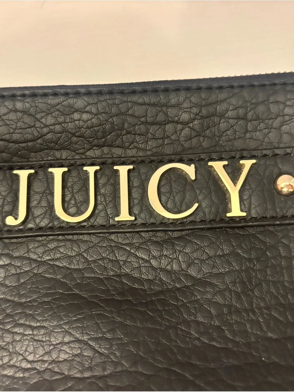 Juicy Couture stylish juicy
